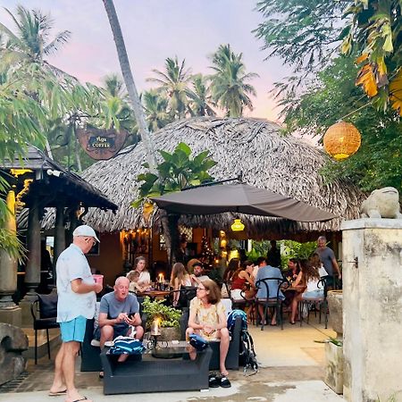 Hotel Aga Surf View Tangalle Zewnętrze zdjęcie